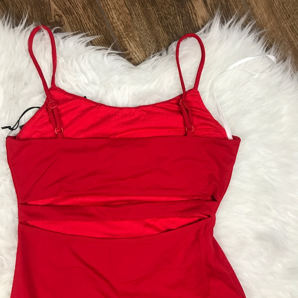 Privacy Please • Red Elliot Bodycon Midi Dress - Picture 6 of 7